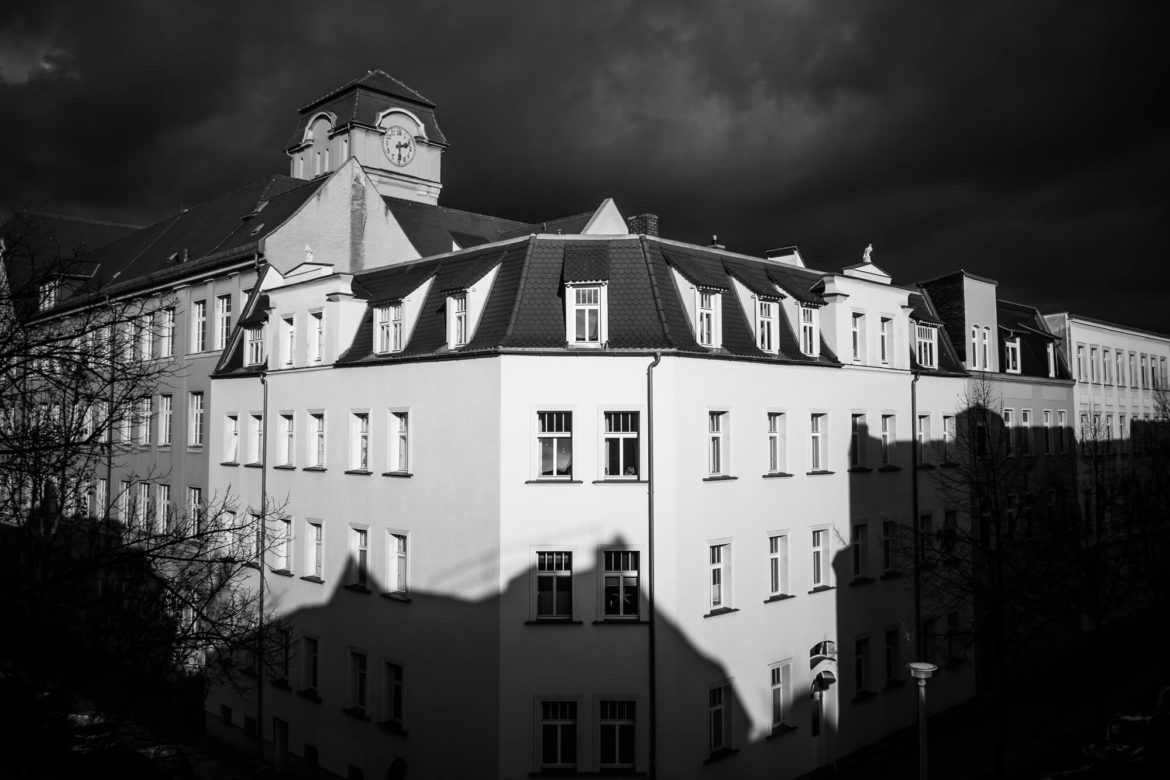 Haus mit Schatten